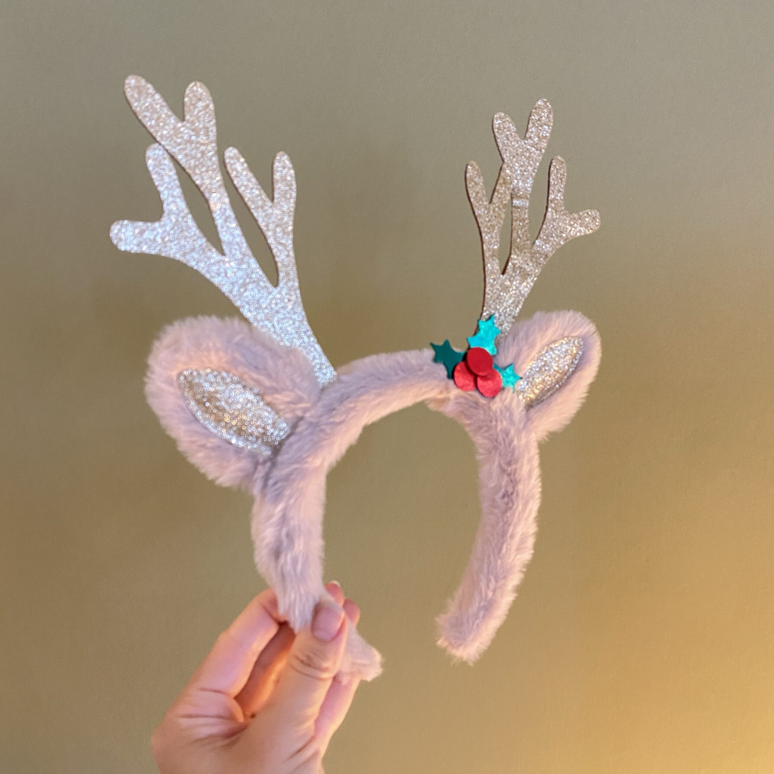 Peluş Geyik Yeni Yıl Saç Tacı Peluş Geyik Yeni Yıl Saç Tacı